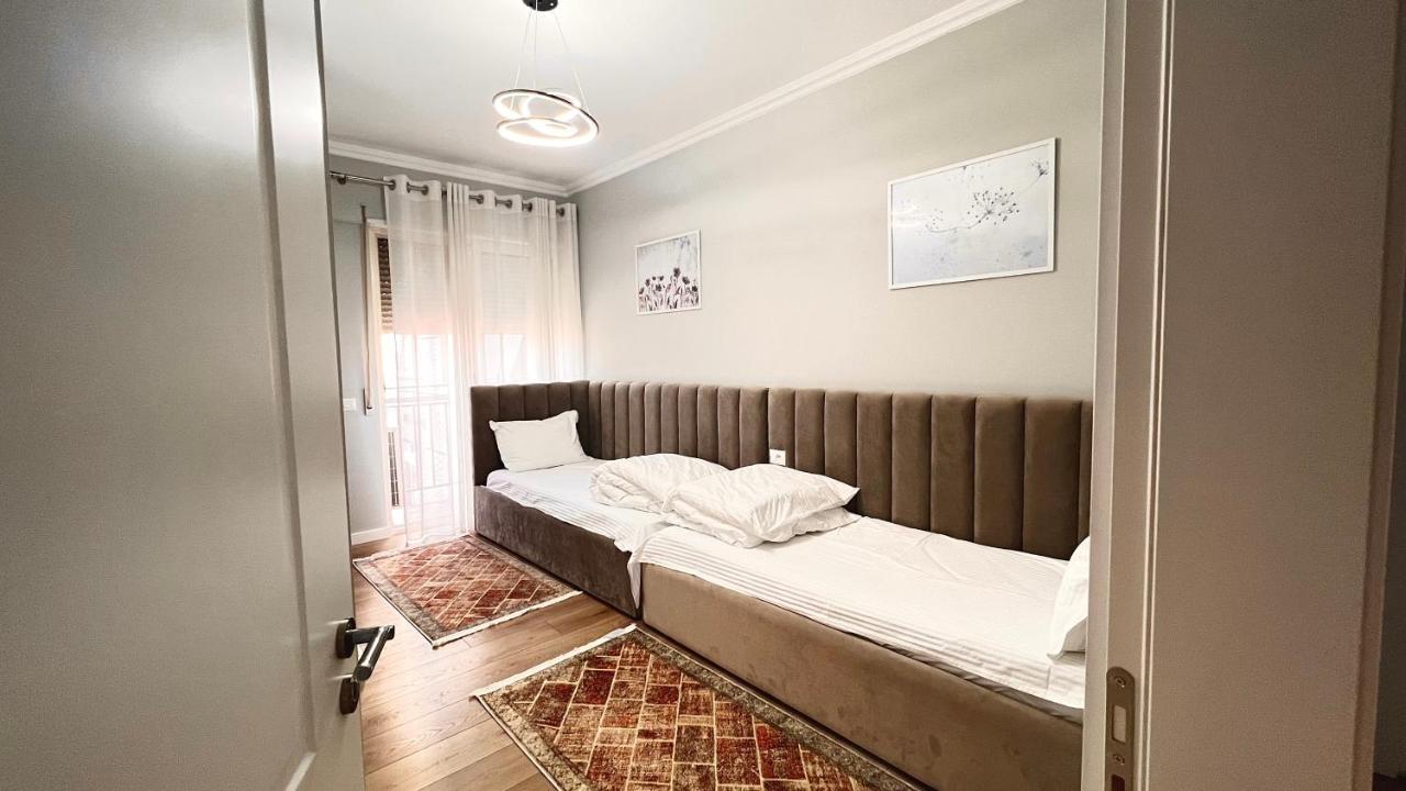 Zeus Tirana Suite Dış mekan fotoğraf